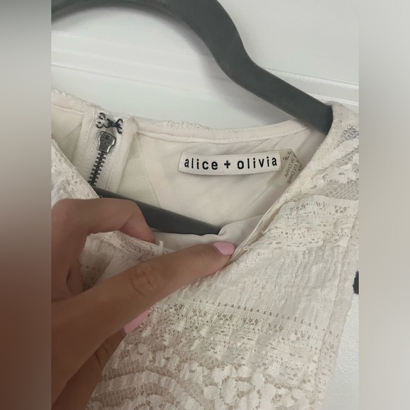 Alice and Olivia Cream Lace Tank Top - Picture 2 of 3